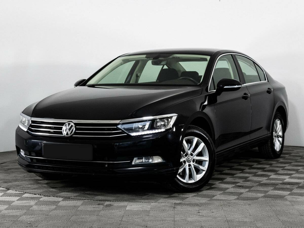 Volkswagen Passat 2018 года с пробегом. Фото: #0