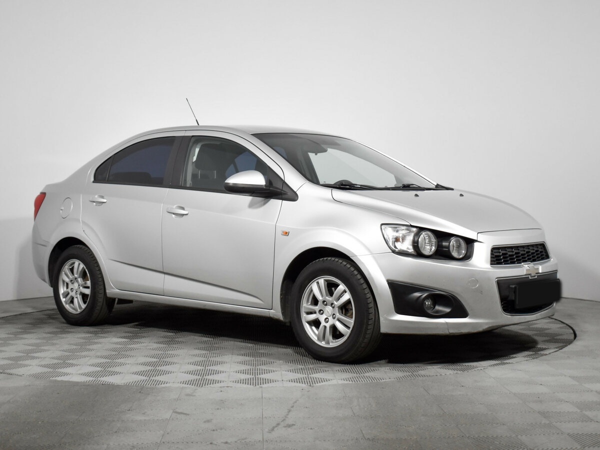 Chevrolet Aveo 2014 года с пробегом. Фото: #2