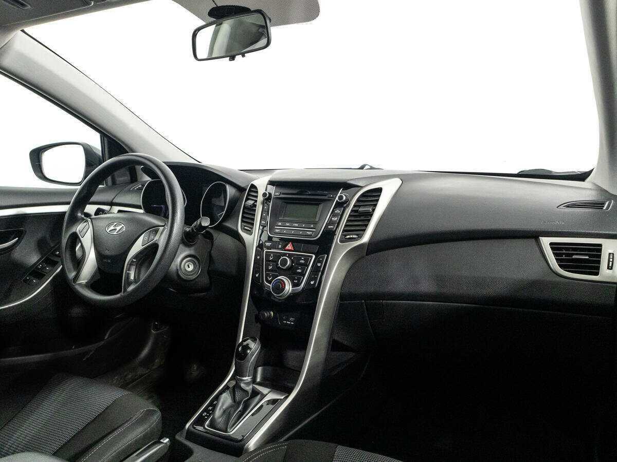 Hyundai i30 2015 года с пробегом. Фото: #8