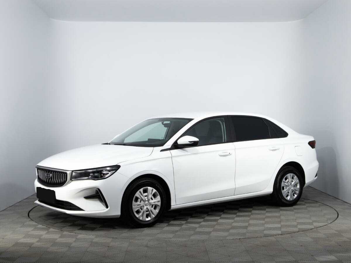 Geely Emgrand 2023 года с пробегом. Посмотреть фото