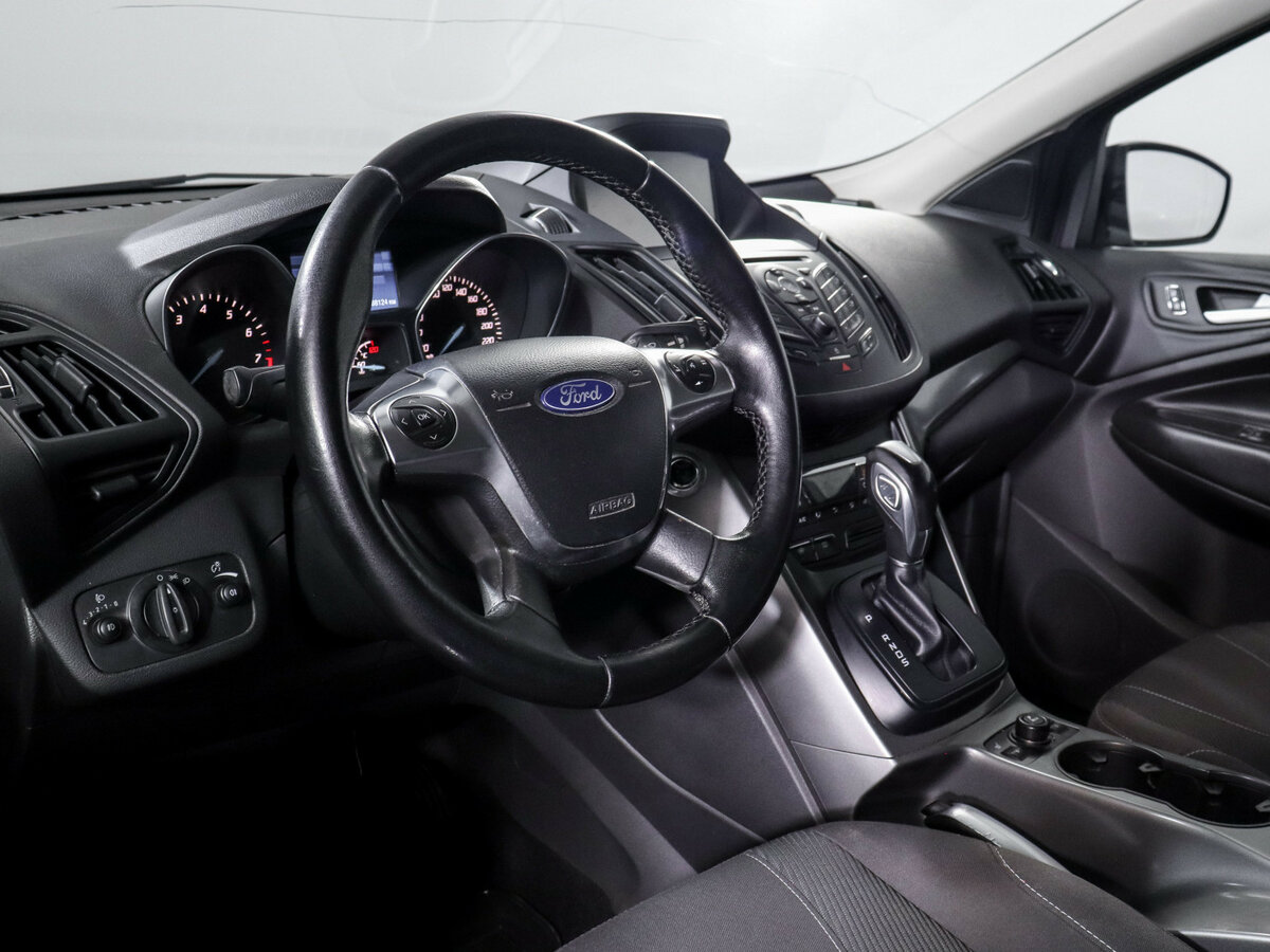 Ford Kuga 2014 года с пробегом. Фото: #10
