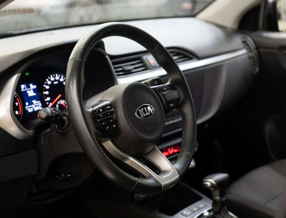 Kia Rio 2021 года с пробегом. Фото: #4