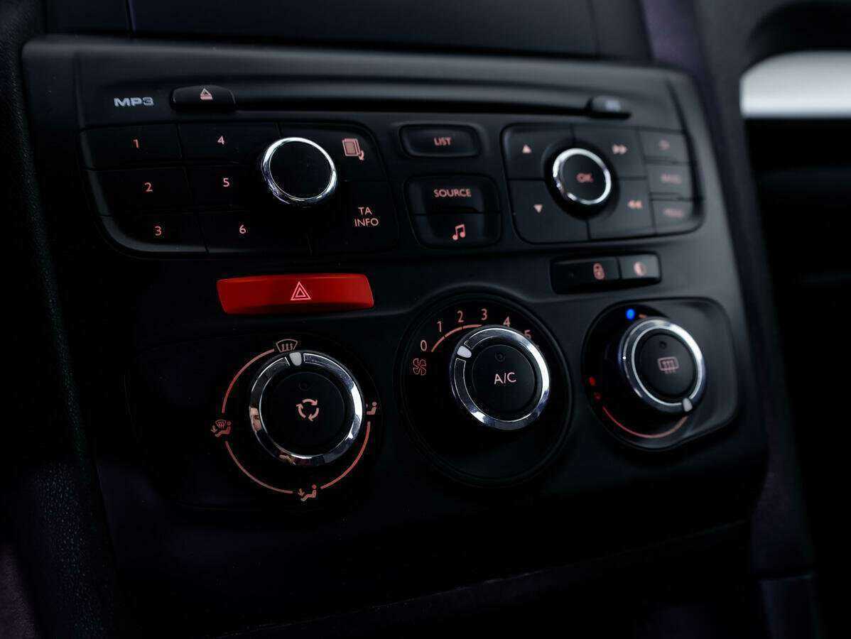 Citroen C4 2013 года с пробегом. Фото: #13