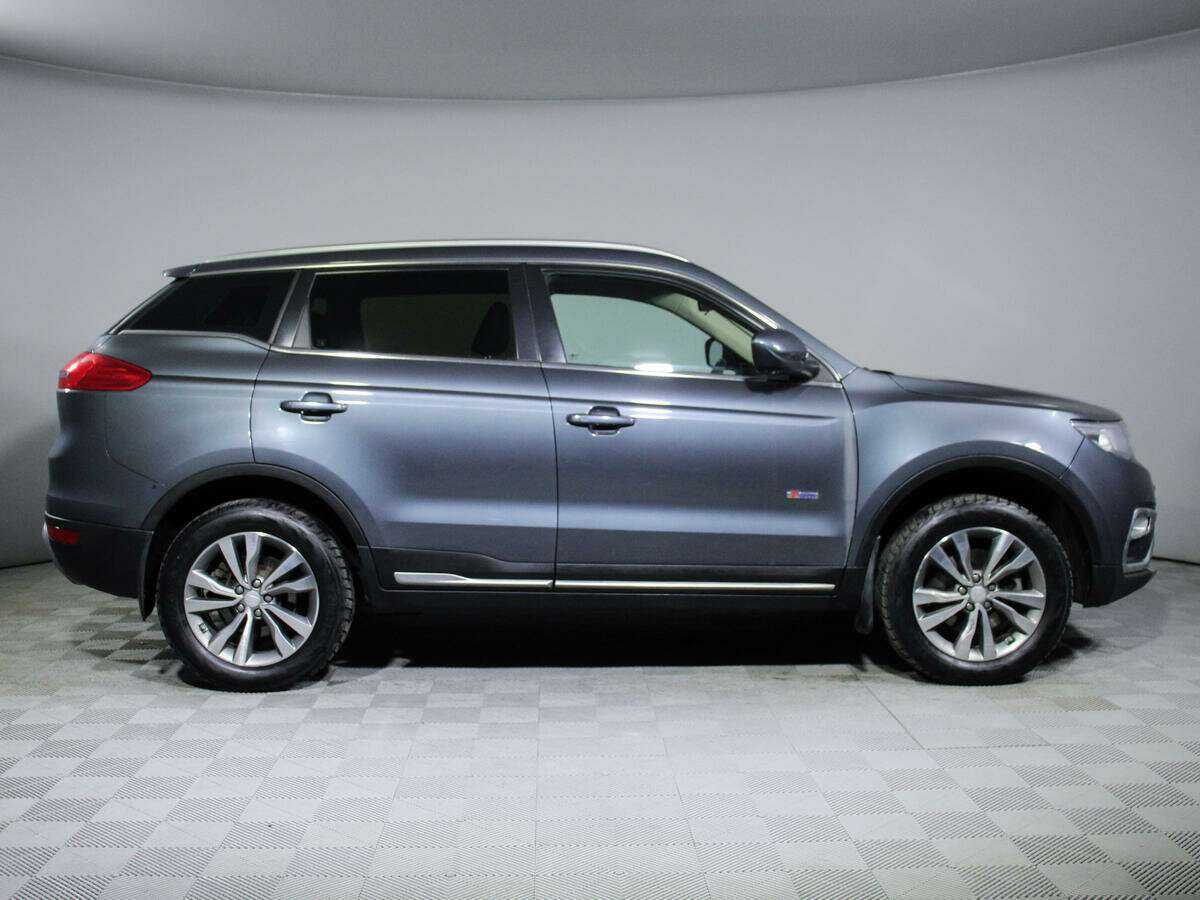 Geely Atlas 2018 года с пробегом. Фото: #3