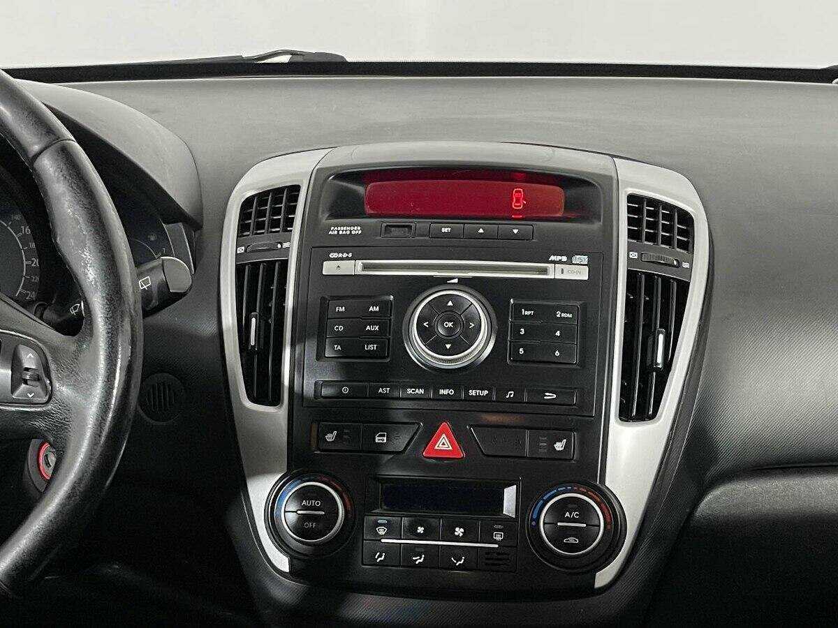 Kia Ceed 2012 года с пробегом. Фото: #11