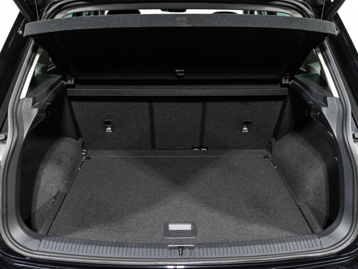 Volkswagen Tiguan 2018 года с пробегом. Фото: #18