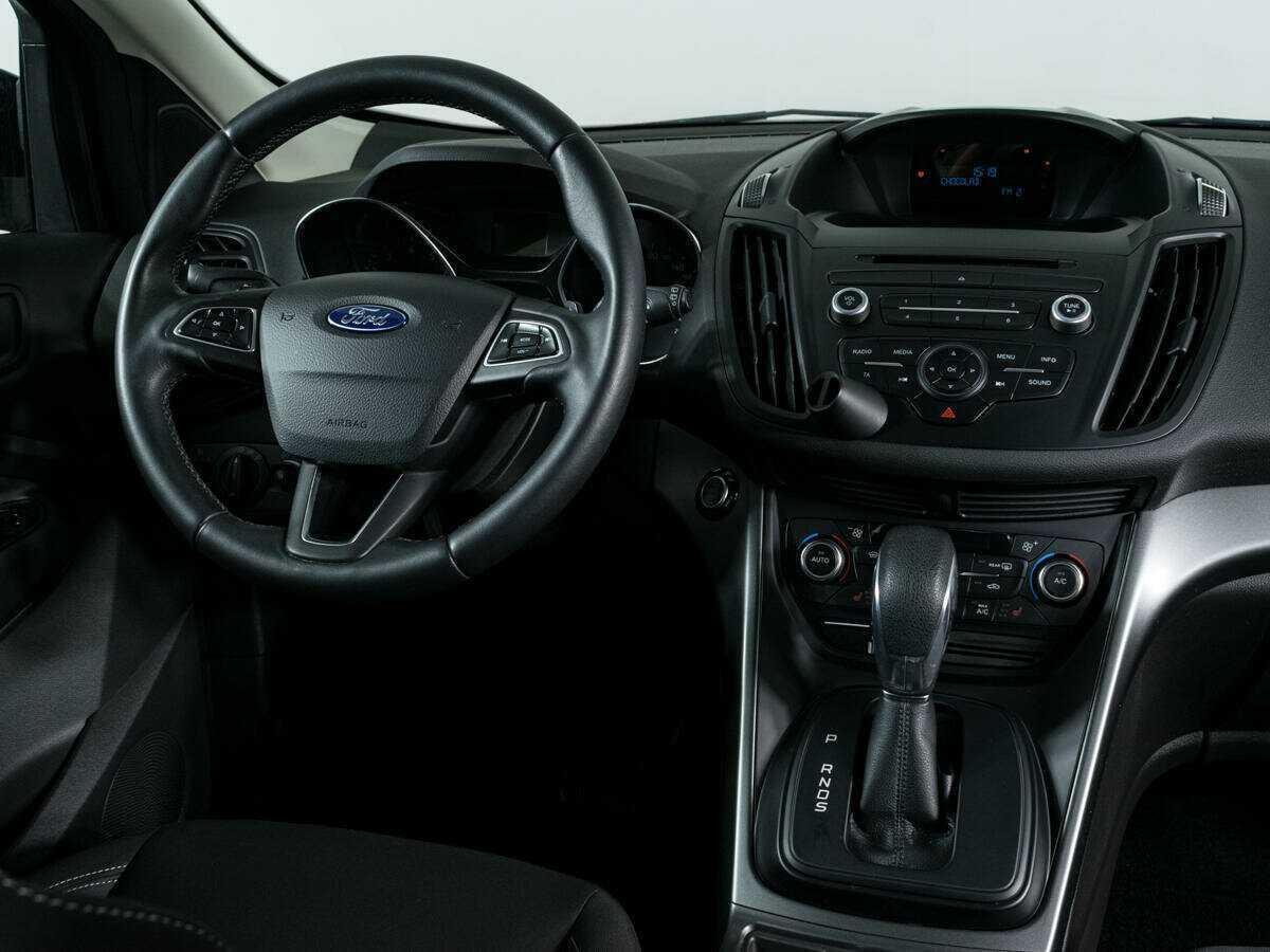 Ford Kuga 2018 года с пробегом. Фото: #8