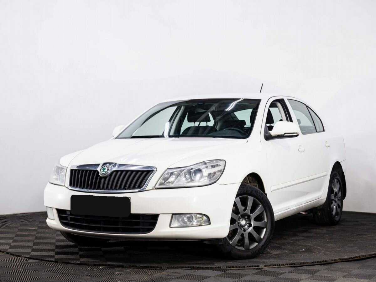 Skoda Octavia 2012 года с пробегом. Посмотреть фото