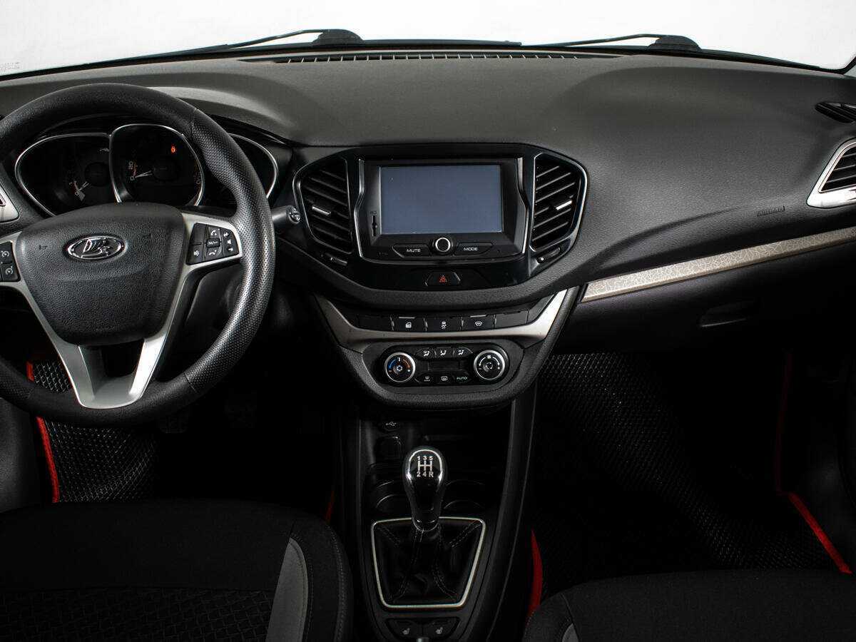 Lada (ВАЗ) Vesta 2018 года с пробегом. Фото: #9