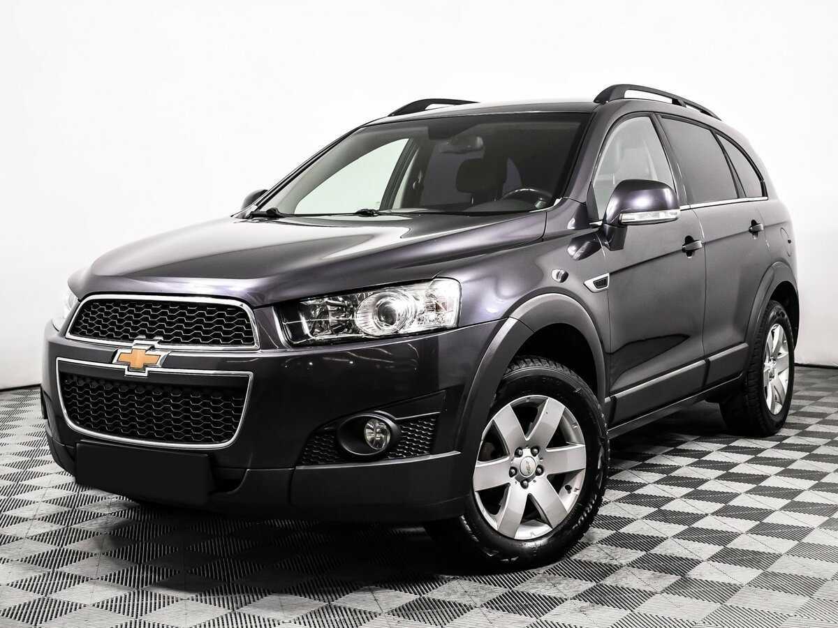 Chevrolet Captiva 2012 года с пробегом. Посмотреть фото