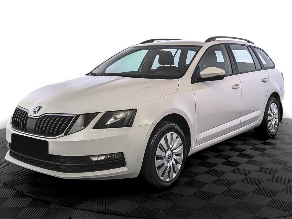 Skoda Octavia 2017 года с пробегом. Посмотреть фото