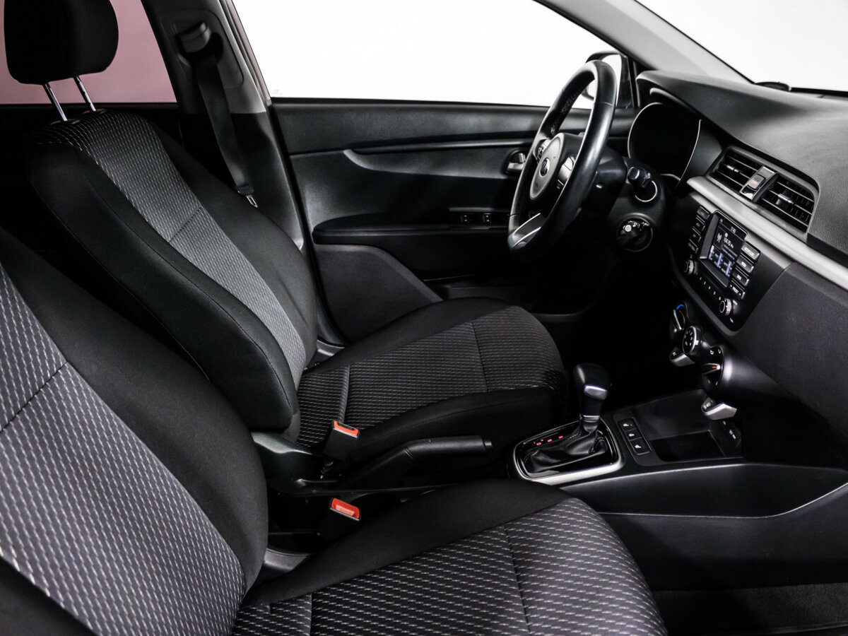 Kia Rio 2019 года с пробегом. Фото: #10