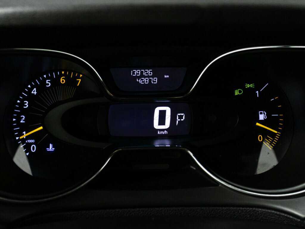 Renault Kaptur 2016 года с пробегом. Фото: #11