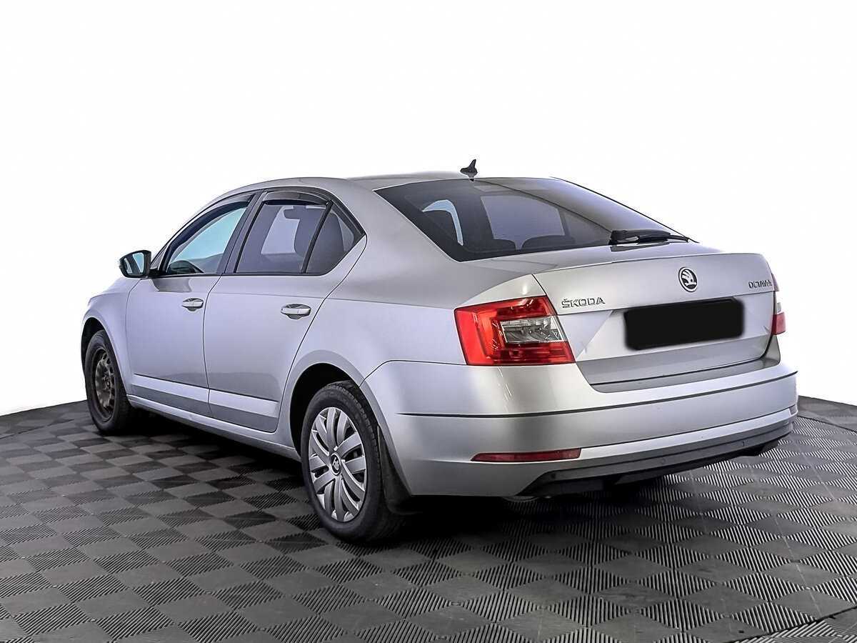 Skoda Octavia 2018 года с пробегом. Фото: #6