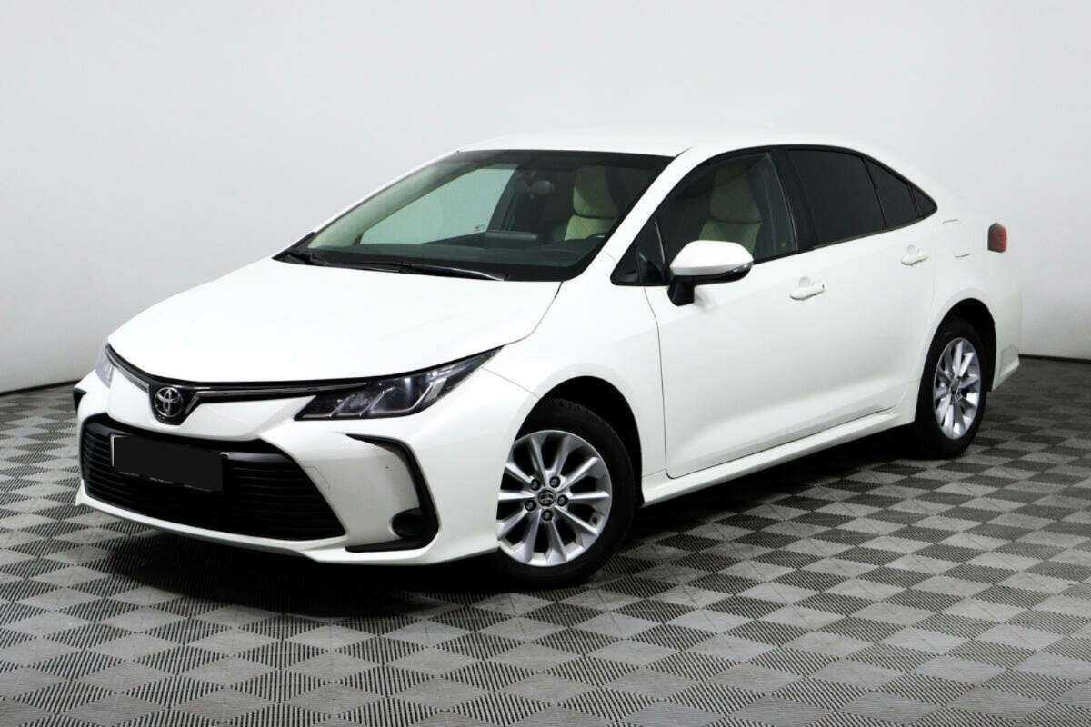 Toyota Corolla 2021 года с пробегом. Посмотреть фото