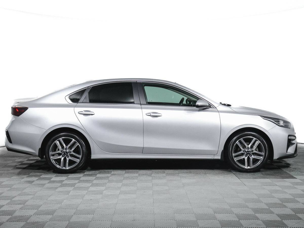 Kia Cerato 2019 года с пробегом. Фото: #3