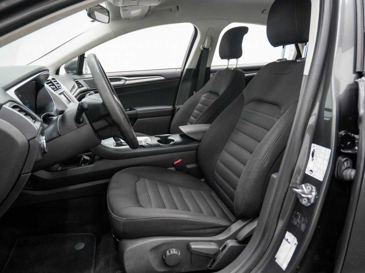 Ford Mondeo 2017 года с пробегом. Фото: #12