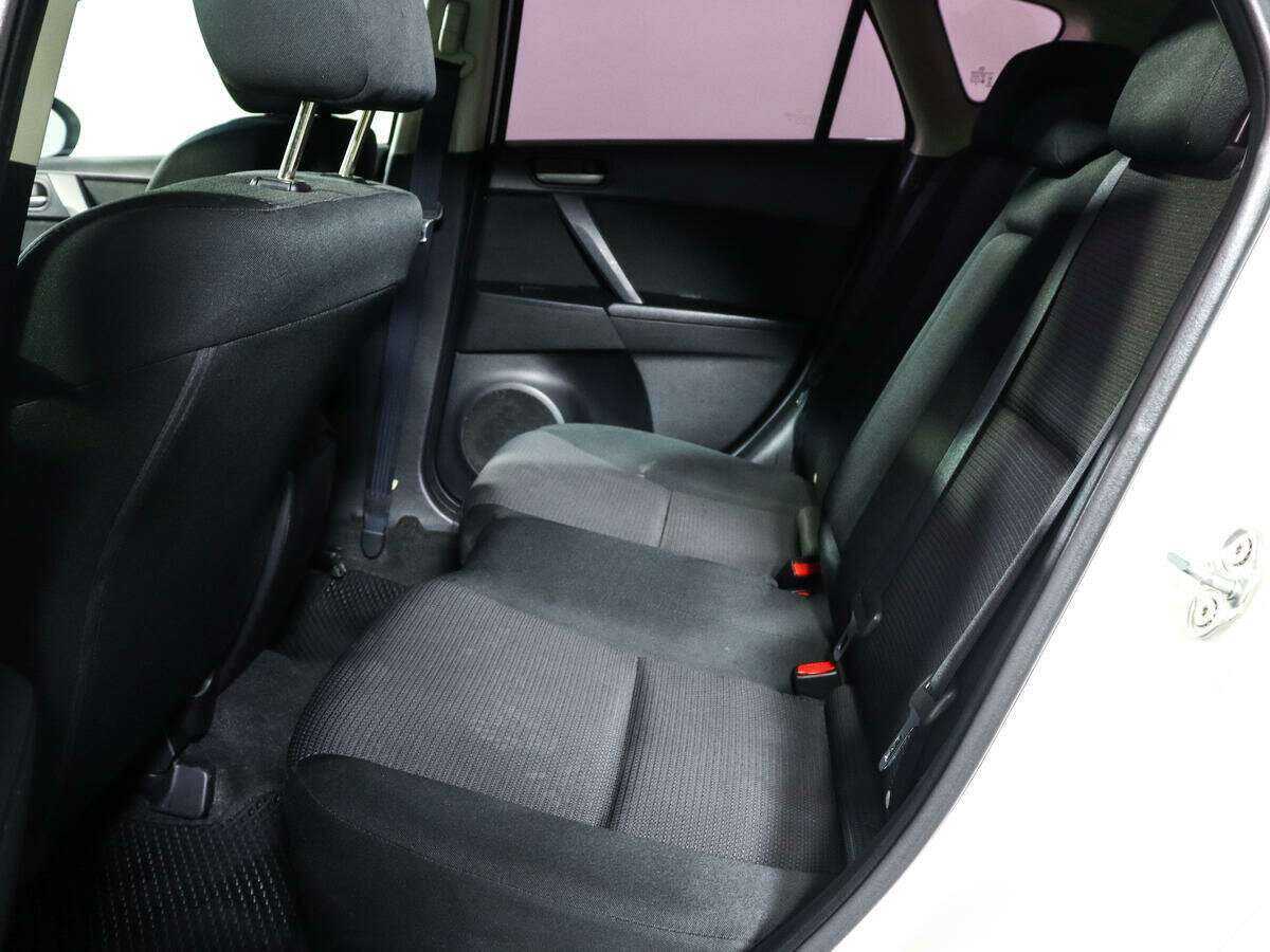 Mazda 3 2012 года с пробегом. Фото: #9