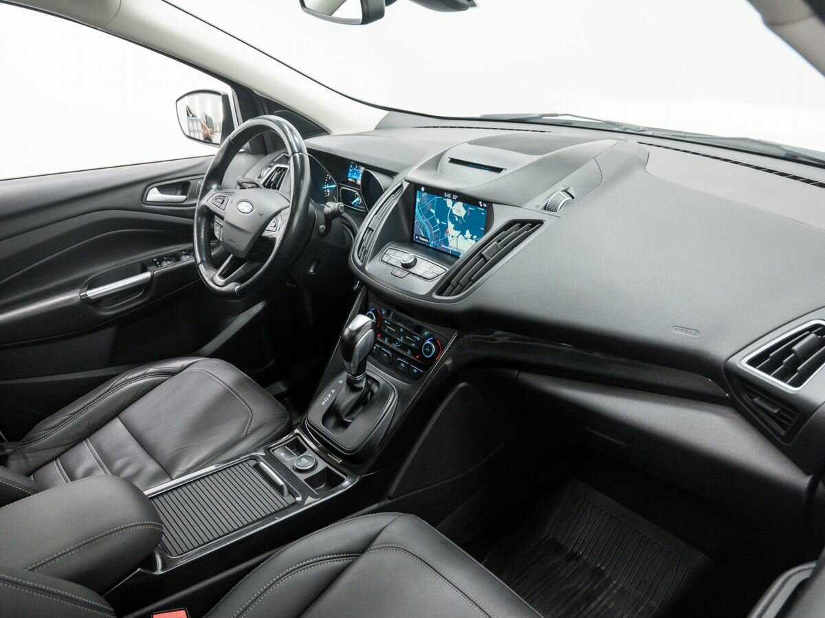 Ford Kuga 2017 года с пробегом. Фото: #7