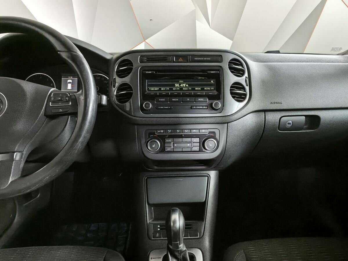 Volkswagen Tiguan 2012 года с пробегом. Фото: #10