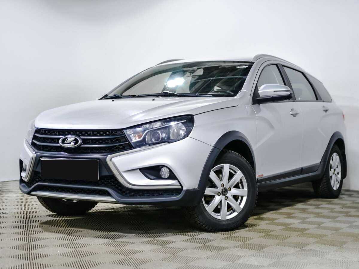 Lada (ВАЗ) Vesta 2021 года с пробегом. Посмотреть фото