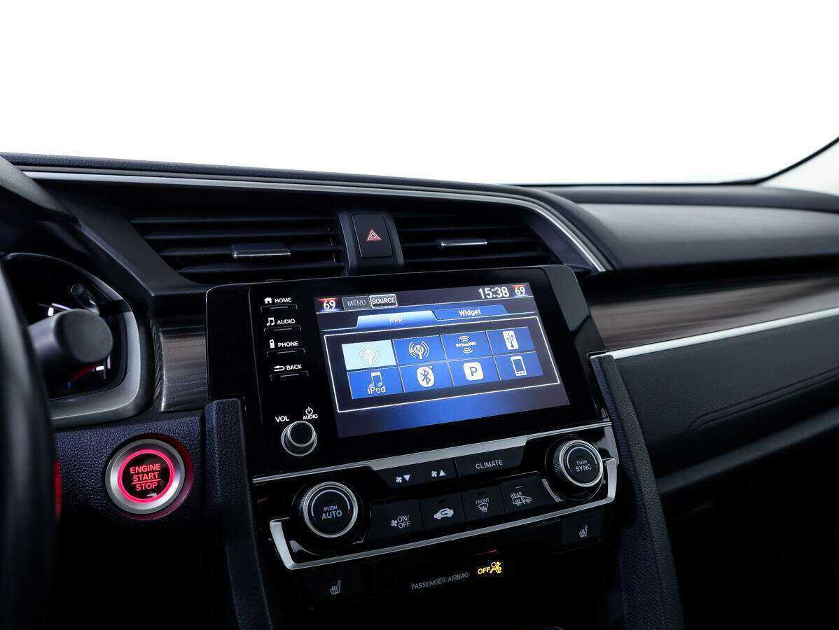 Honda Civic 2019 года с пробегом. Фото: #18