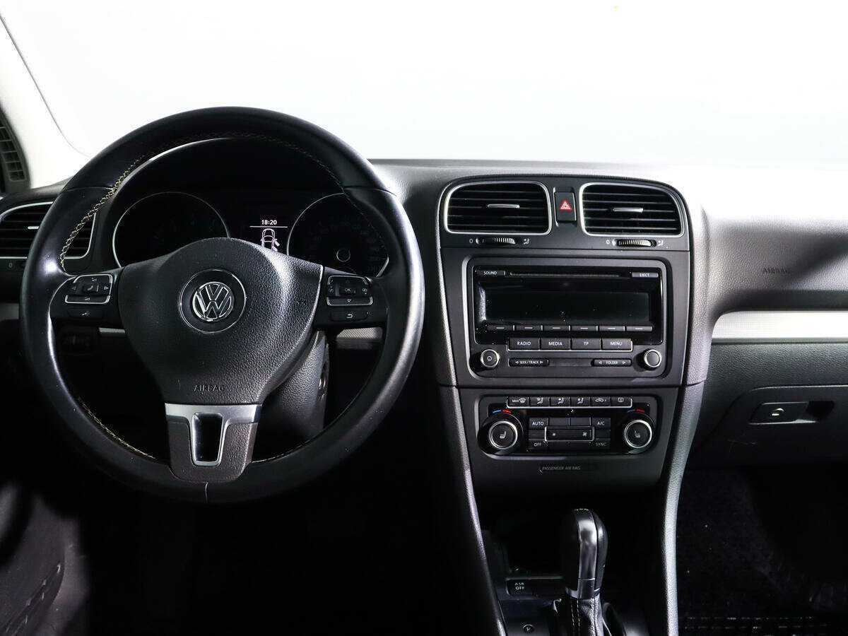 Volkswagen Golf 2012 года с пробегом. Фото: #9