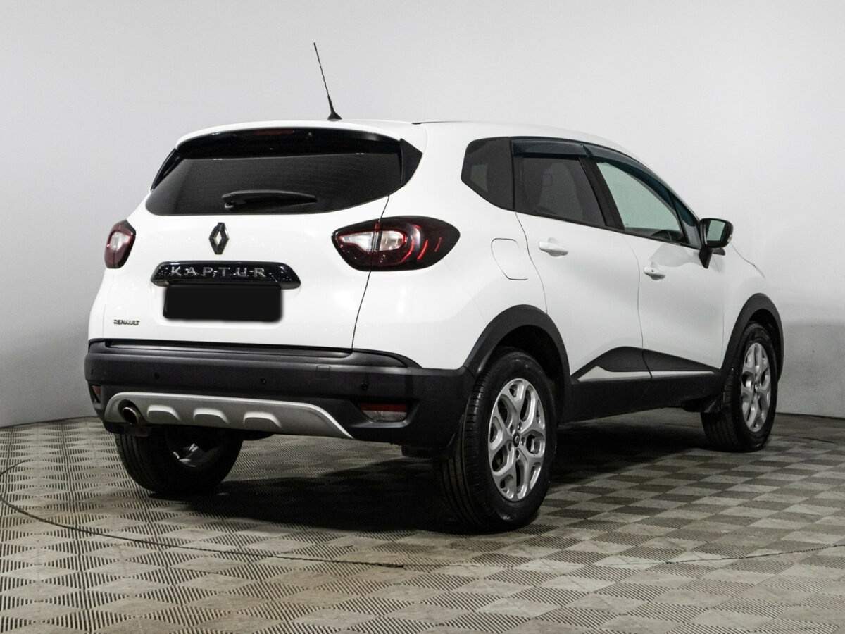 Renault Kaptur 2017 года с пробегом. Фото: #4