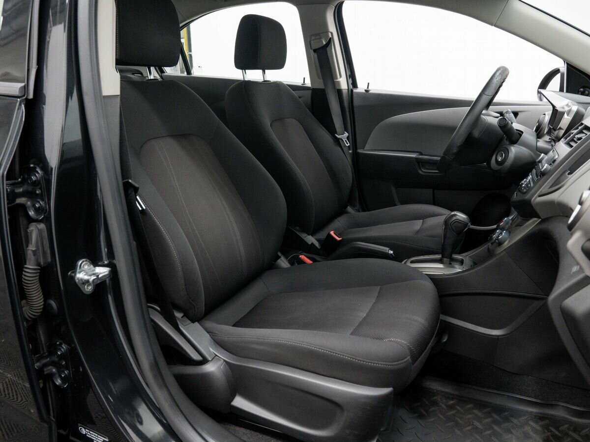 Chevrolet Aveo 2012 года с пробегом. Фото: #4