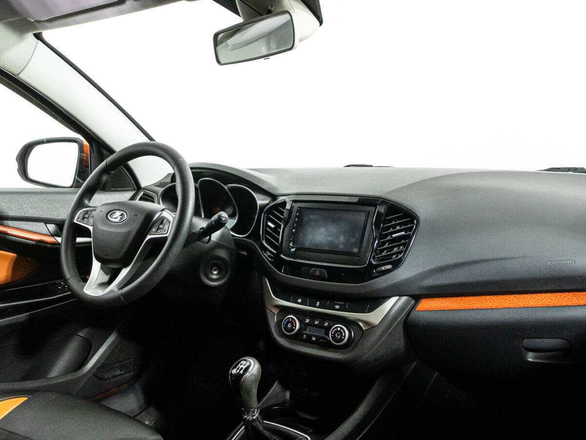 Lada (ВАЗ) Vesta 2019 года с пробегом. Фото: #8