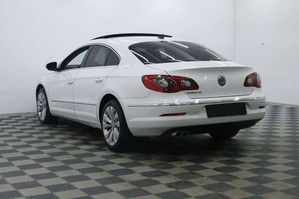 Volkswagen Passat CC 2012 года с пробегом. Фото: #1