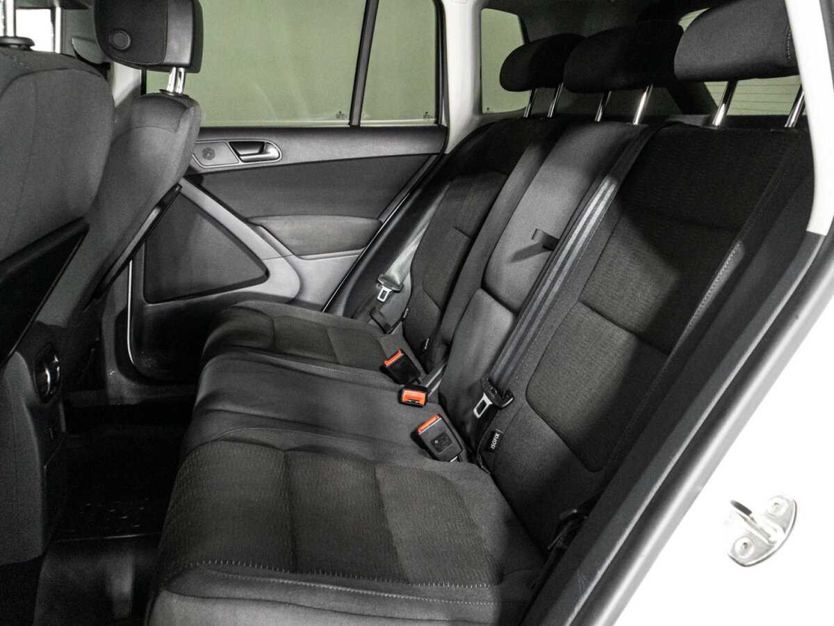 Volkswagen Tiguan 2015 года с пробегом. Фото: #9
