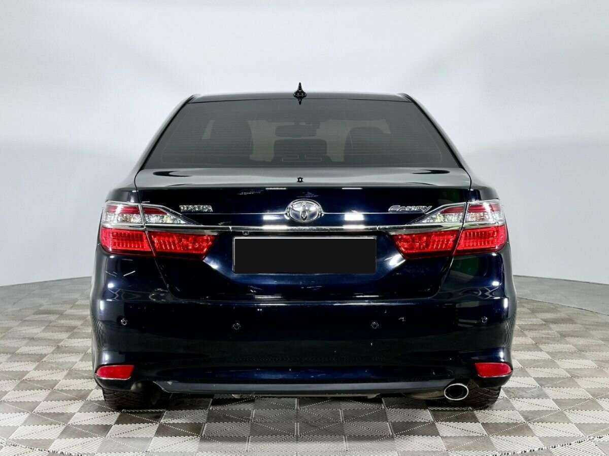 Toyota Camry 2016 года с пробегом. Фото: #3