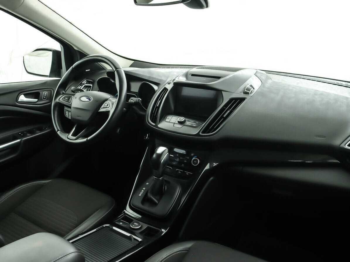 Ford Kuga 2017 года с пробегом. Фото: #6