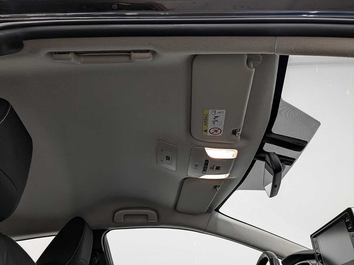 Toyota Corolla 2019 года с пробегом. Фото: #21