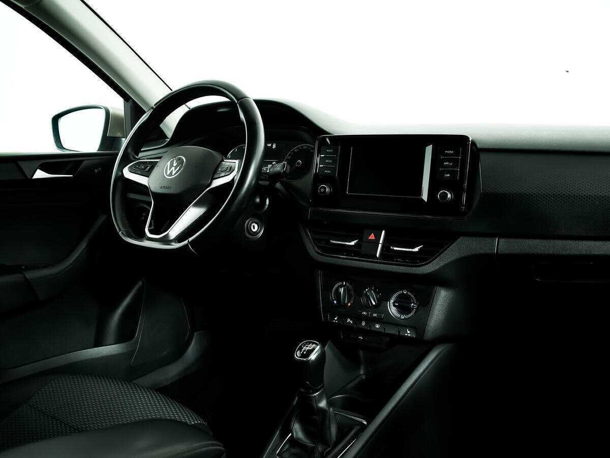 Volkswagen Polo 2021 года с пробегом. Фото: #8