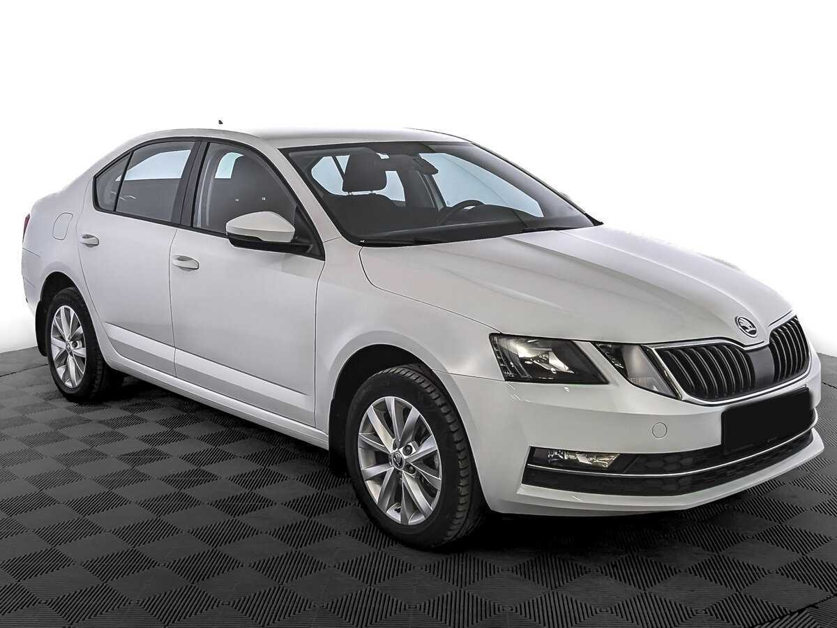 Skoda Octavia 2019 года с пробегом. Фото: #2
