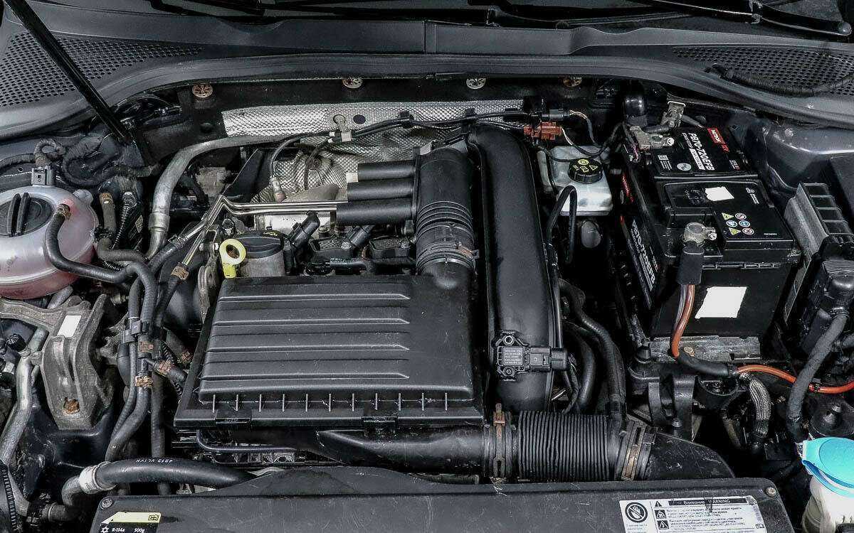 Volkswagen Golf 2014 года с пробегом. Фото: #14