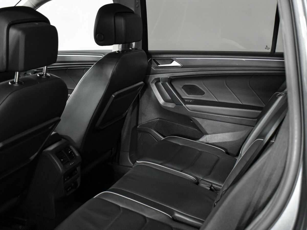 Volkswagen Tiguan 2020 года с пробегом. Фото: #12