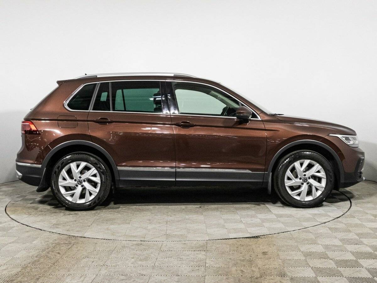 Volkswagen Tiguan 2021 года с пробегом. Фото: #3