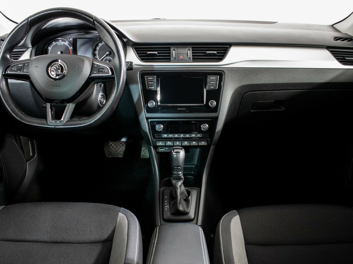 Skoda Rapid 2019 года с пробегом. Фото: #8