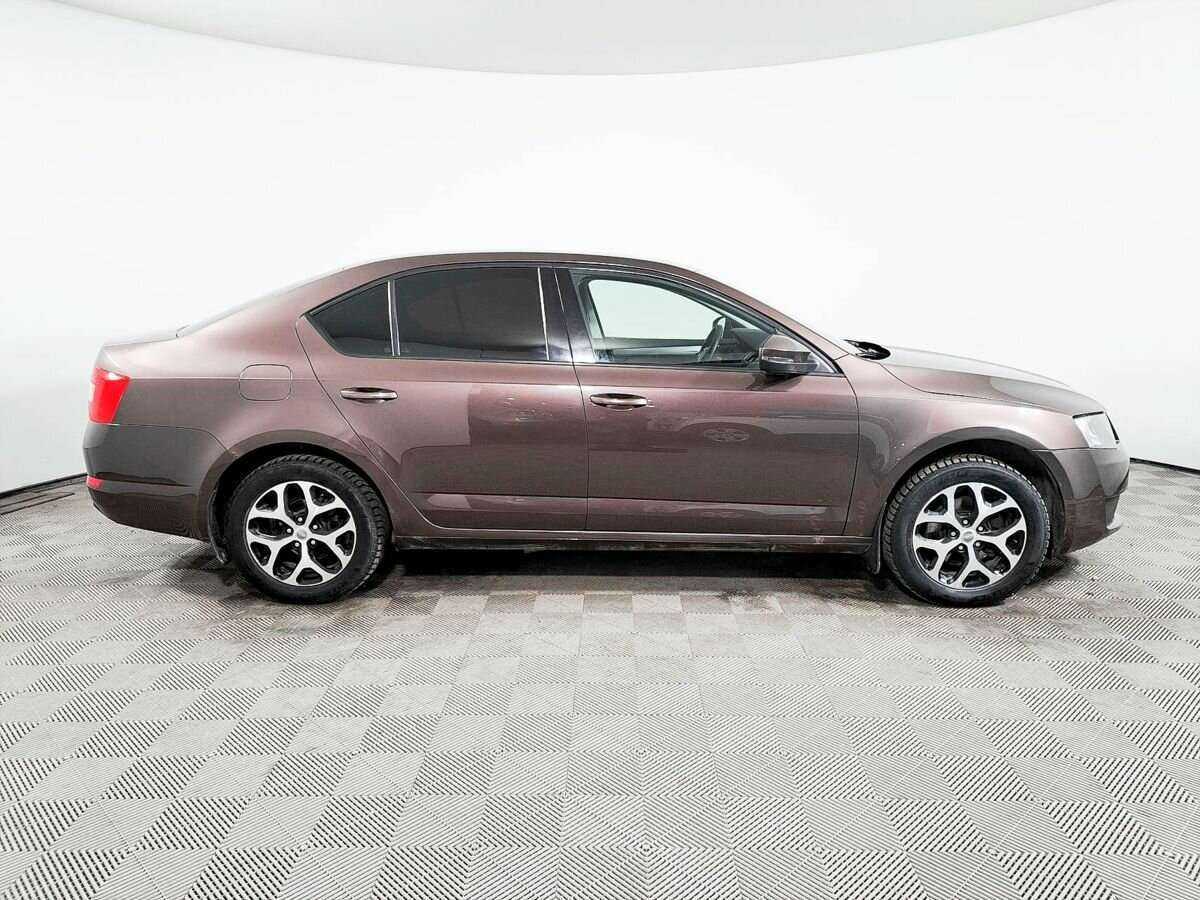 Skoda Octavia 2014 года с пробегом. Фото: #3