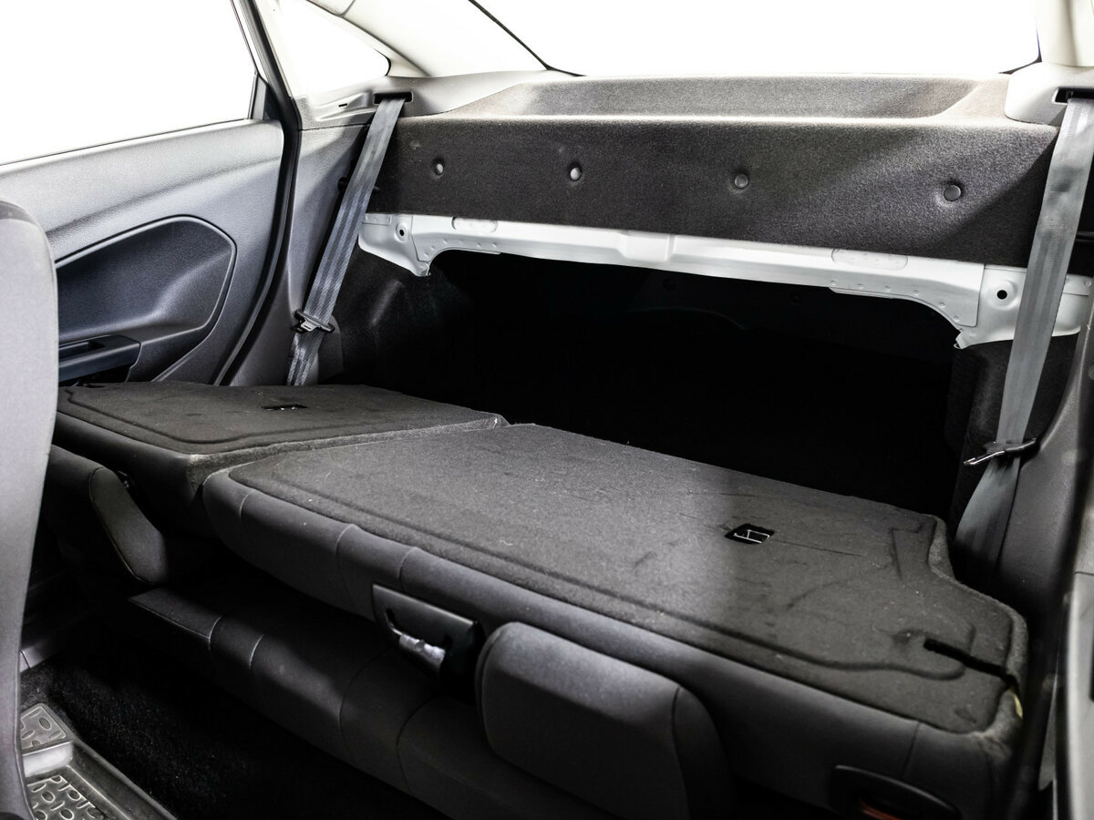 Ford Fiesta 2016 года с пробегом. Фото: #14