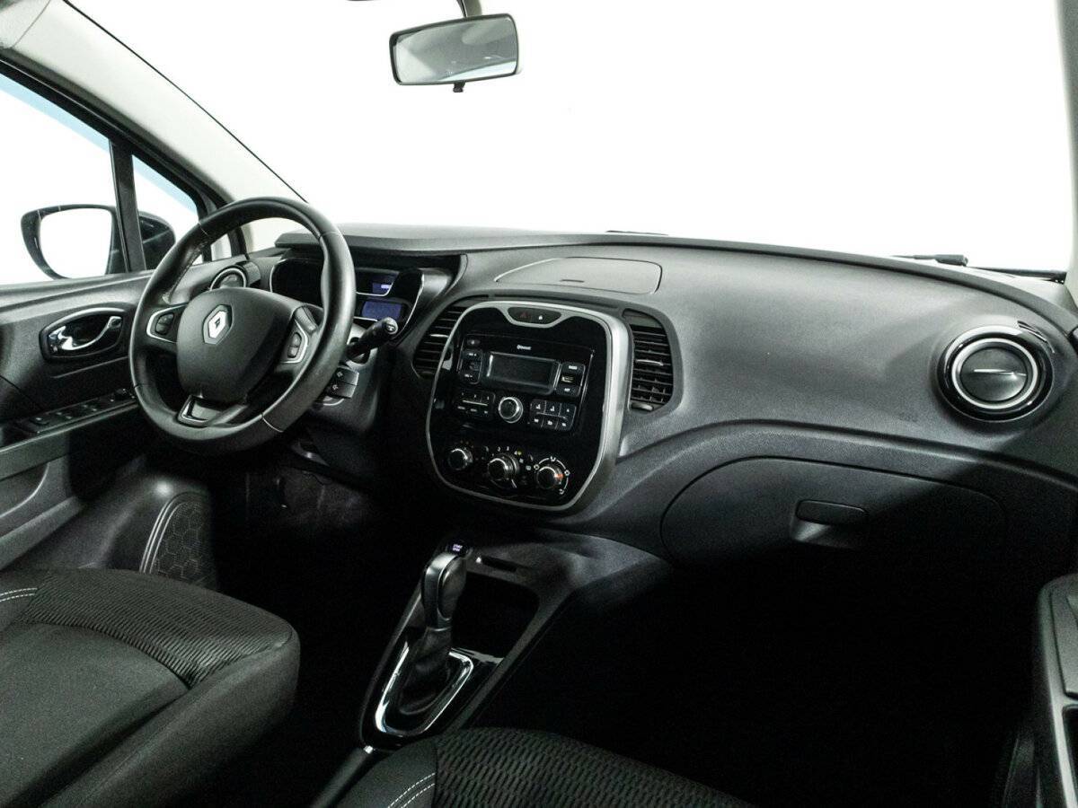 Renault Kaptur 2017 года с пробегом. Фото: #8