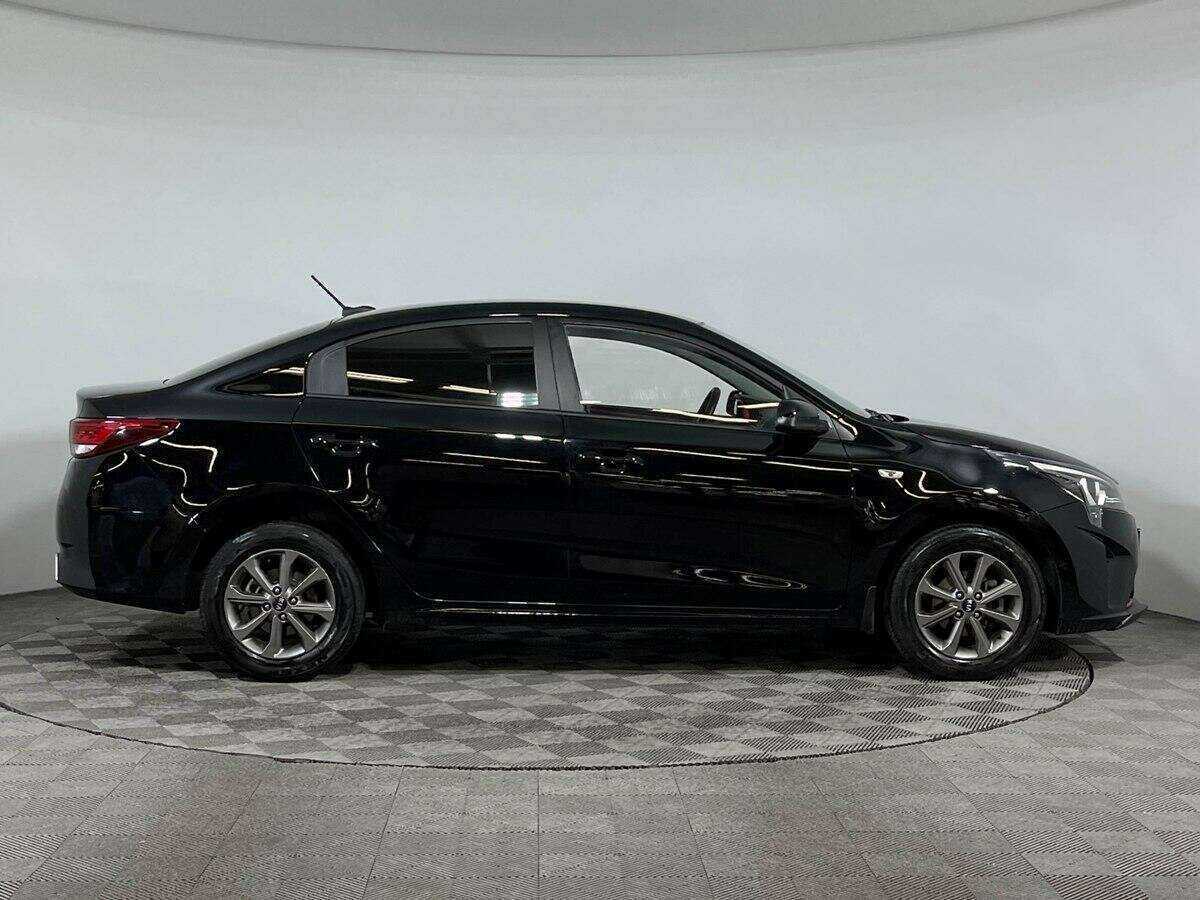 Kia Rio 2021 года с пробегом. Фото: #3