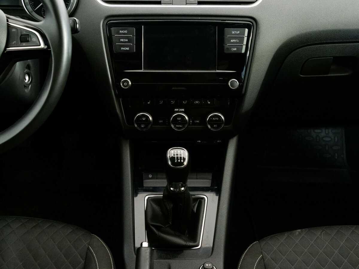 Skoda Octavia 2017 года с пробегом. Фото: #10