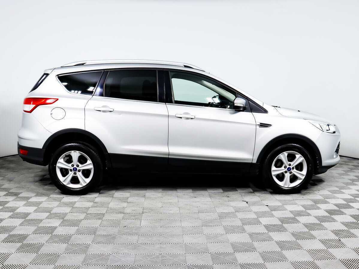 Ford Kuga 2016 года с пробегом. Фото: #3
