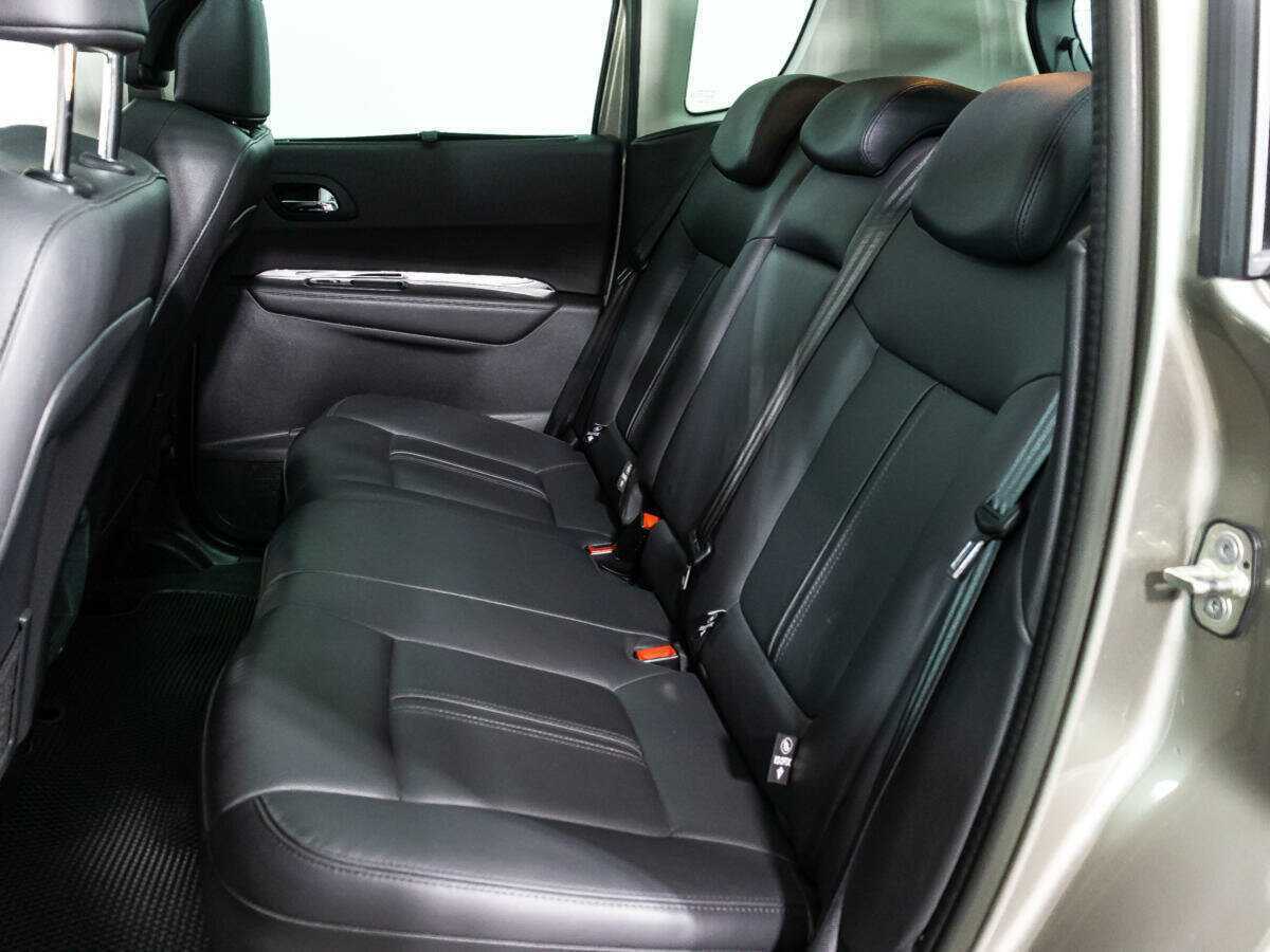 Peugeot 3008 2013 года с пробегом. Фото: #9