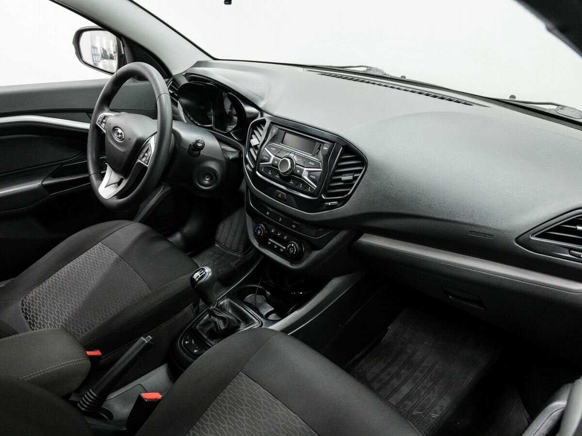 Lada (ВАЗ) Vesta 2019 года с пробегом. Фото: #7