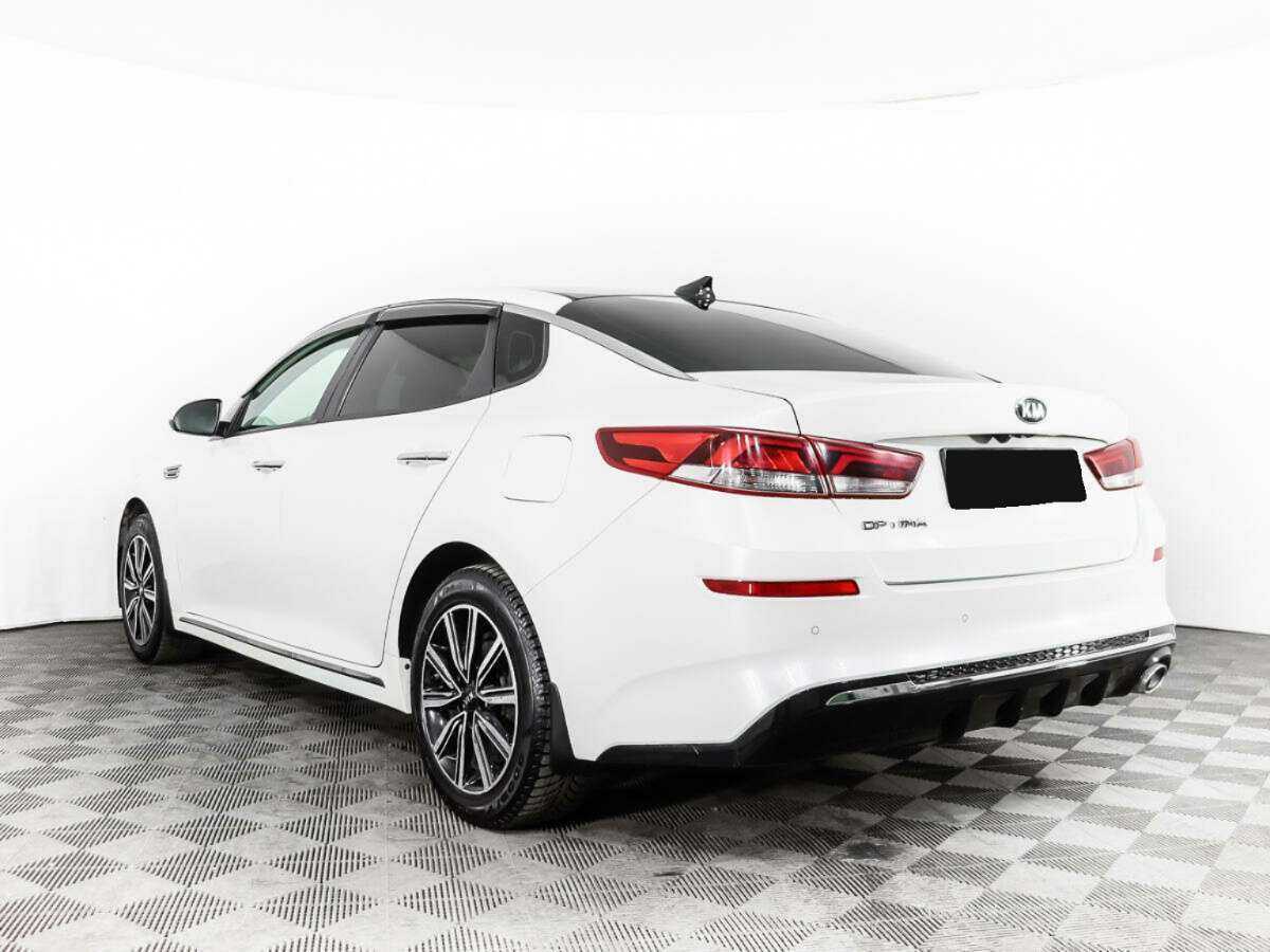 Kia Optima 2018 года с пробегом. Фото: #5